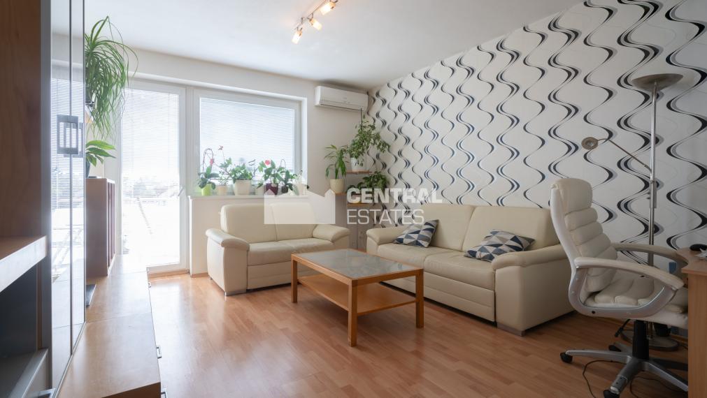 Spacious 2- bedroom apartment with balcony for sale in Vrakuna