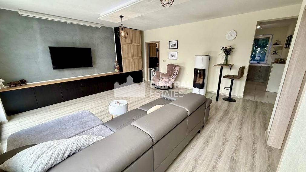 Modern 2- bedroom apartment in a new building with a garden for sale in Rovinka