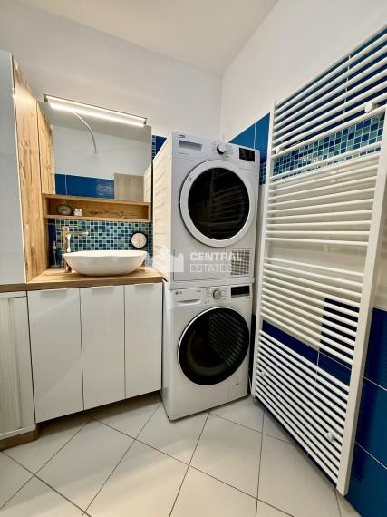 Modern 2- bedroom apartment in a new building with a garden for sale in Rovinka