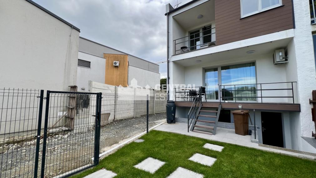 Kompletne zrekonštruovaný rodinný dom na predaj v Ivanke pri Dunaji