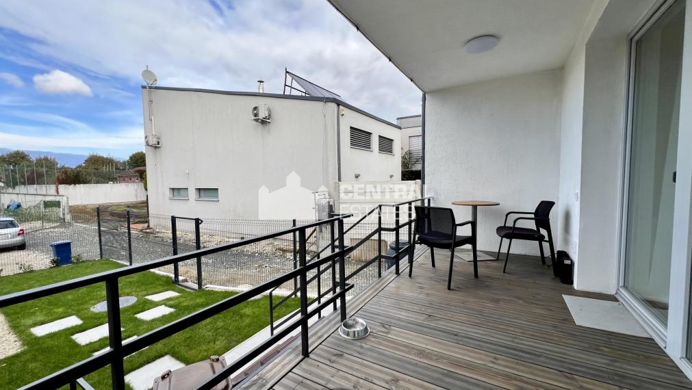 Kompletne zrekonštruovaný rodinný dom na predaj v Ivanke pri Dunaji