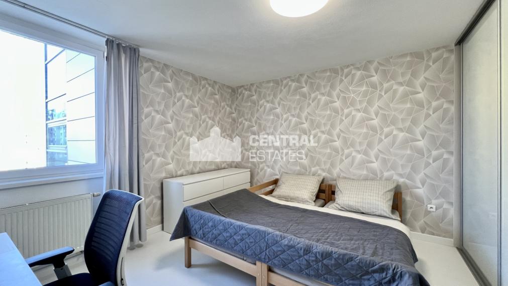 Klimatizovaný 4- izbový byt v novostavbe na prenájom v Karlovej Vsi