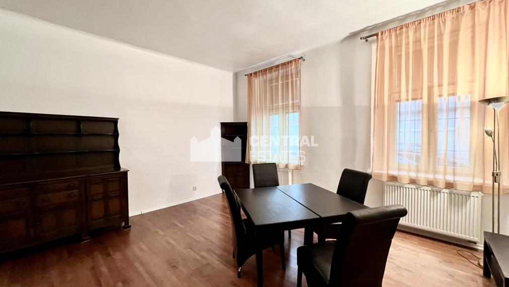 Priestranný 2- izbový byt na predaj v Starom meste