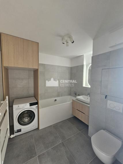 Beautiful 2- bedroom apartment for rent in a new building with a terrace and parking