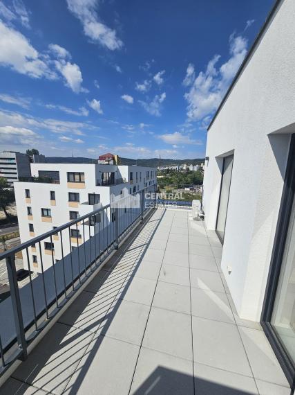 Beautiful 2- bedroom apartment for rent in a new building with a terrace and parking