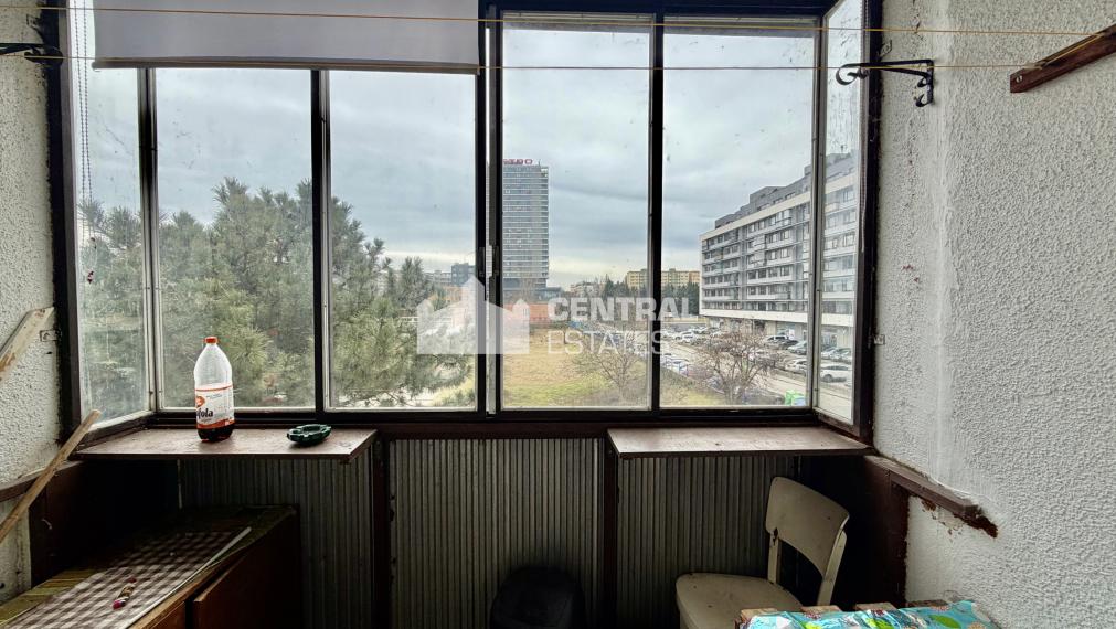 Spacious 3-room apartment with a loggia for sale in Ružinov