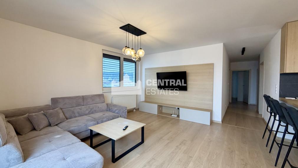 Krásny 3- izbový byt v novostavbe s terasou na prenájom v Rači