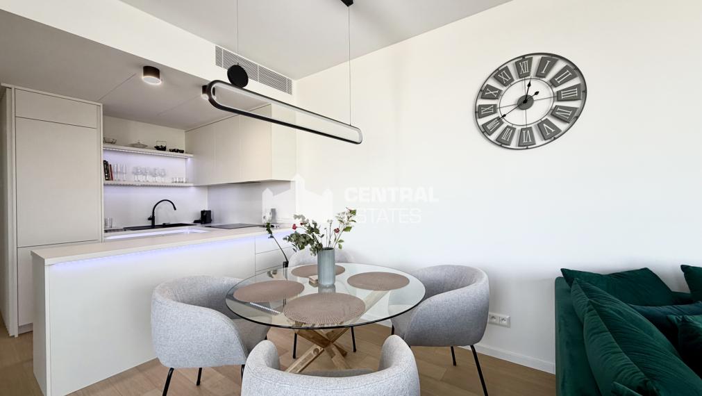 Štýlový 3- izbový byt v novostavbe Skypark na prenájom v Starom meste