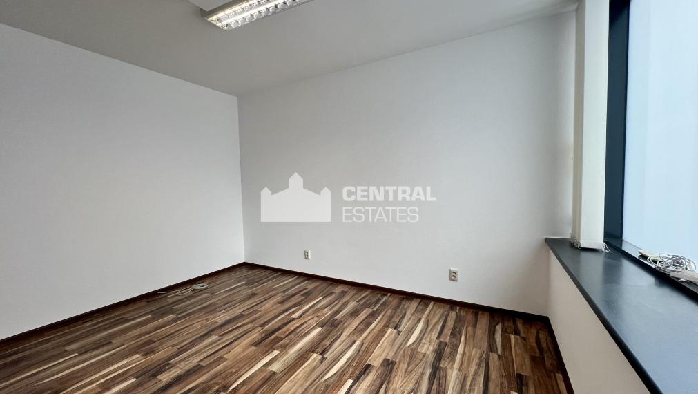 Klimatizované kancelárske priestory na prenájom v Starom meste