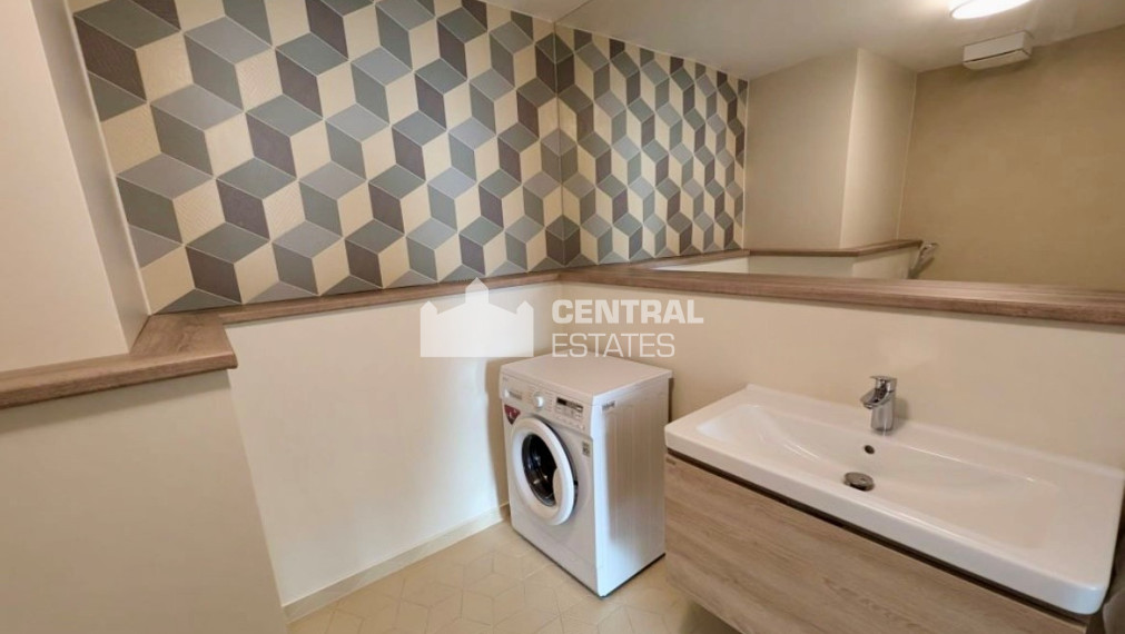 Slnečný 2- izbový byt v novostavbe s balkónom na prenájom v Novom meste