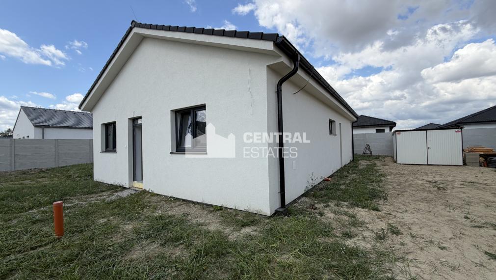 4- izbová NOVOSTAVBA rodinný dom so záhradou v centre nového Hviezdoslavova