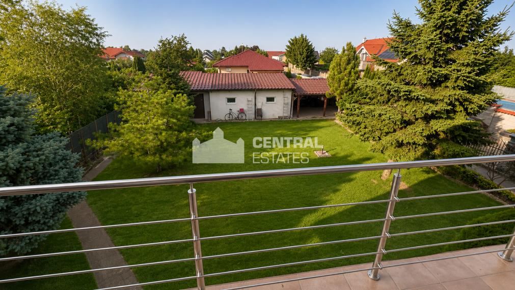 6-izbový rodinný dom s garážou, dielňou, saunou a krásnou záhradou | na predaj Nové Košariská