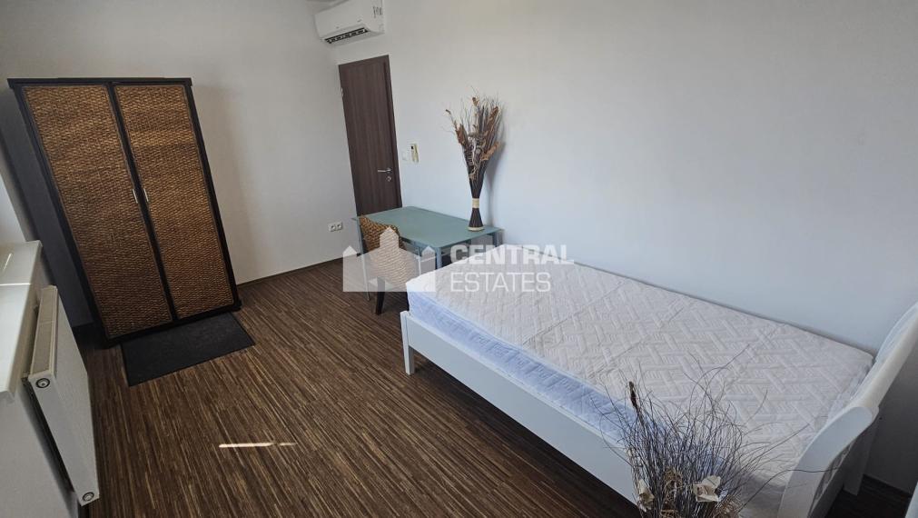Slnečný 4i byt 92m2, 2x balkón, 2x parkovanie, prenájom