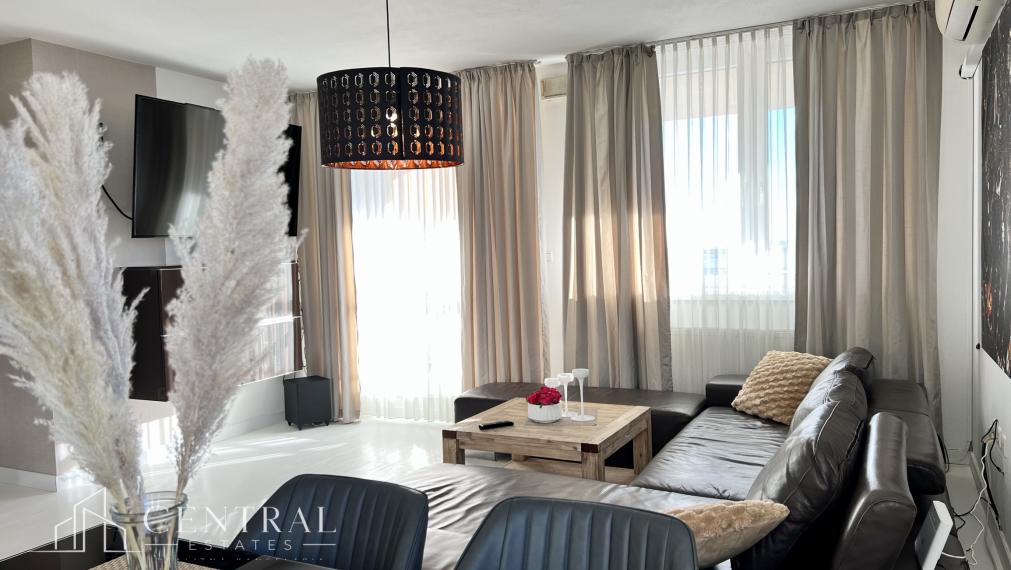 Air-conditioned 3-bedroom apartment in a new building for rent in Karlova Ves