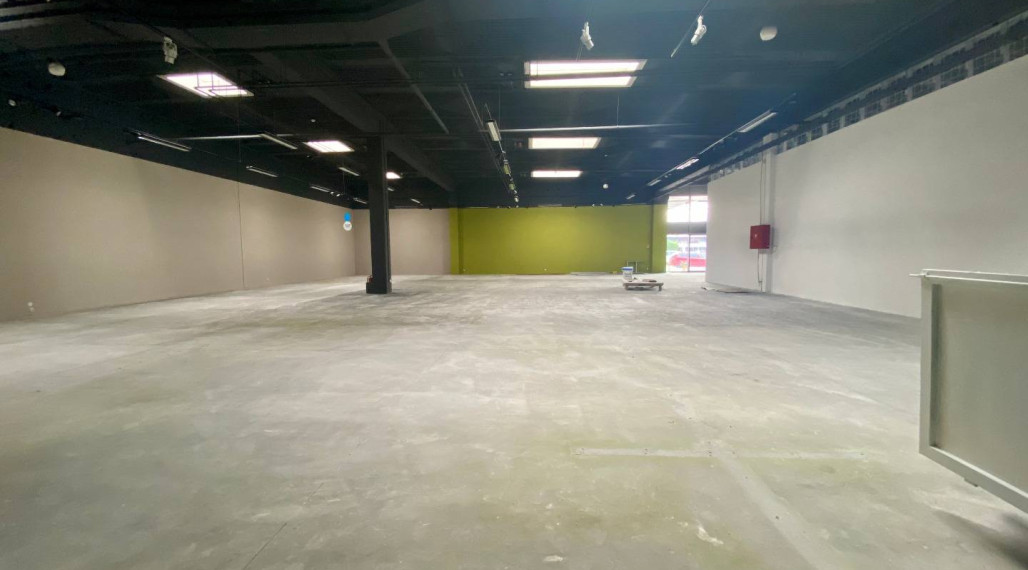 Commercial premises, Pestovateľská, Rent, Bratislava - Ružinov, Slovak