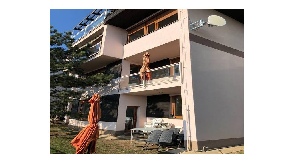 3- izbový byt v exkluzívnej vile s krásnym výhľadom na prenájom v Starom meste