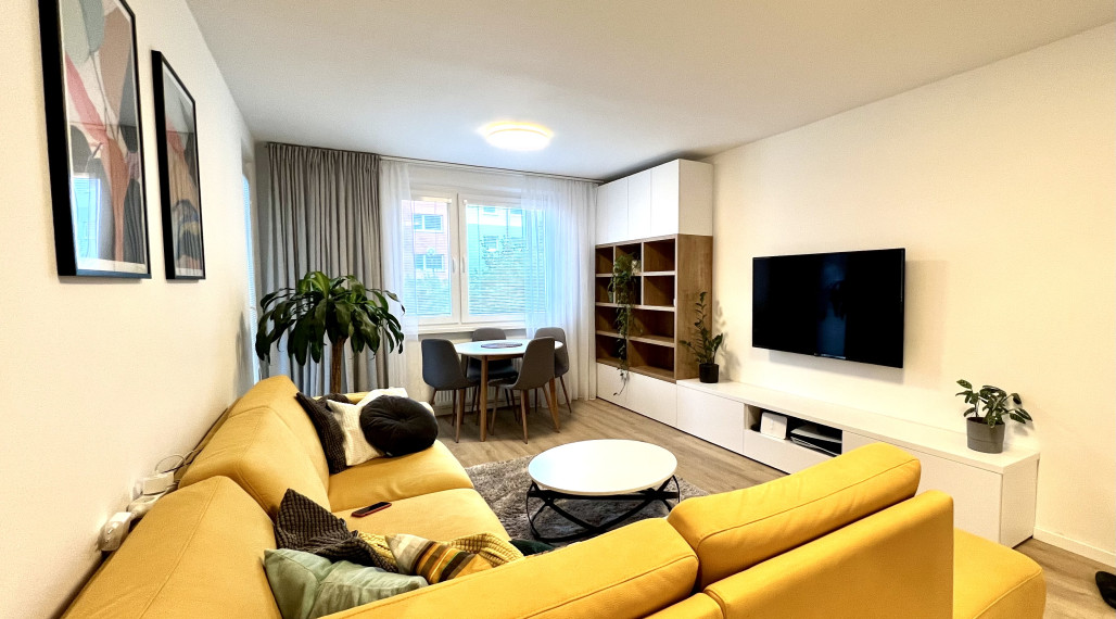 Veľmi pekný 3i byt s balkónom na prenájom v Ružinove