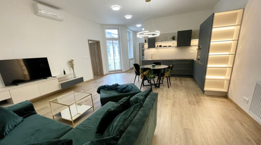 Kompletne zrekonštruovaný 2i byt na prenájom v Starom meste