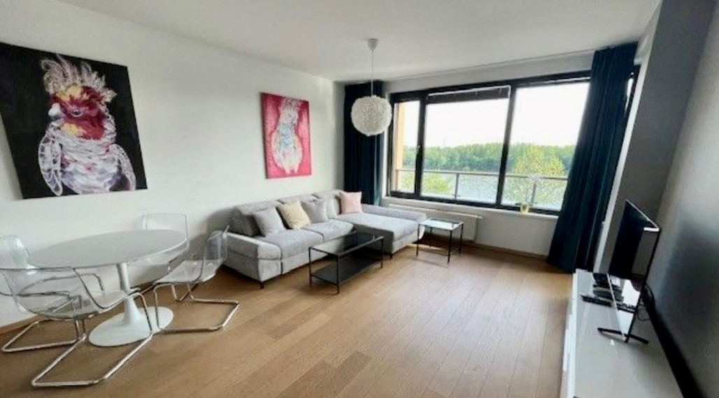 Slnečný 2- izbový byt v novostavbe Zuckermandel s terasou na prenájom v Starom meste