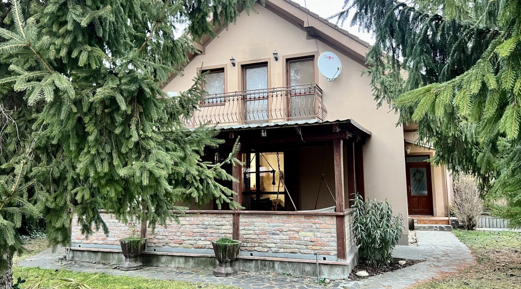 5- izbový rodinný dom s rozľahlým pozemkom na predaj v Tomášove