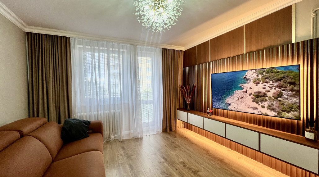 Kompletne zrekonštruovaný 3- izbový byt s lodžiou na predaj v Šamoríne PREDANÝ