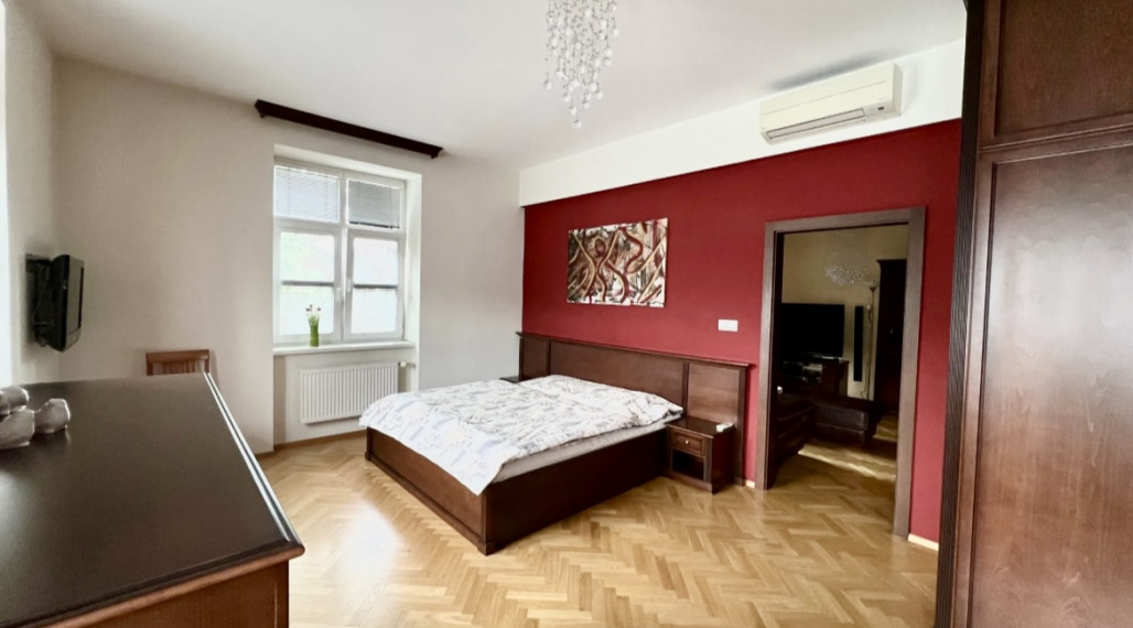 Kompletne zariadený klimatizovaný 3- izbový byt na prenájom v Ružinove