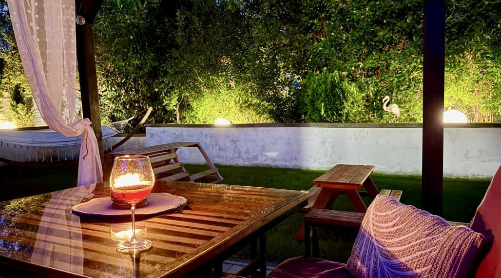 Modern 2- bedroom apartment in a new building with a garden for sale in Rovinka