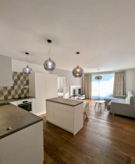 Slnečný 2- izbový byt v novostavbe s balkónom na prenájom v Novom meste