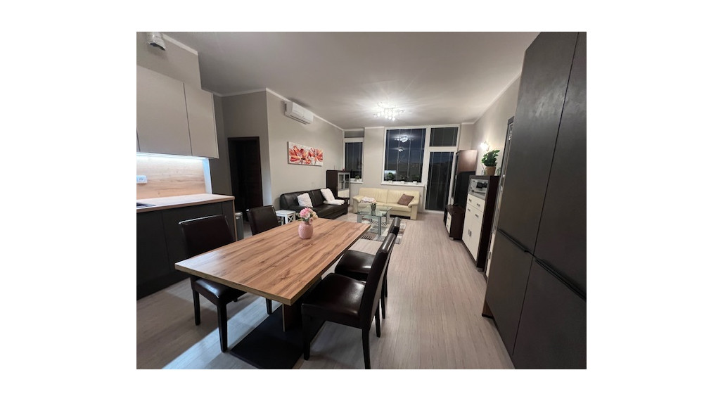 4- izbový byt, Omnia, 95.80m2, balkón, parkovanie, na prenájom v Bratislave