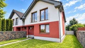 2-story, 5-room family house with a garden for sale in Rovinka - fotografia 15