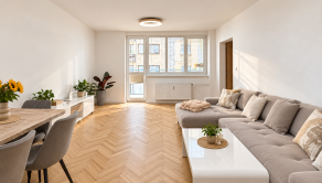 3- izbový byt/ 71.84m2/ loggia predaj Staré mesto - fotografia 2