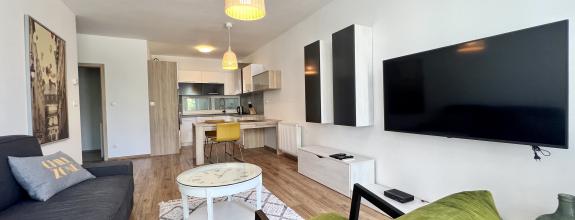 Moderný 2- izbový byt v novostavbe s balkónom a parkovaním na prenájom v Starom meste