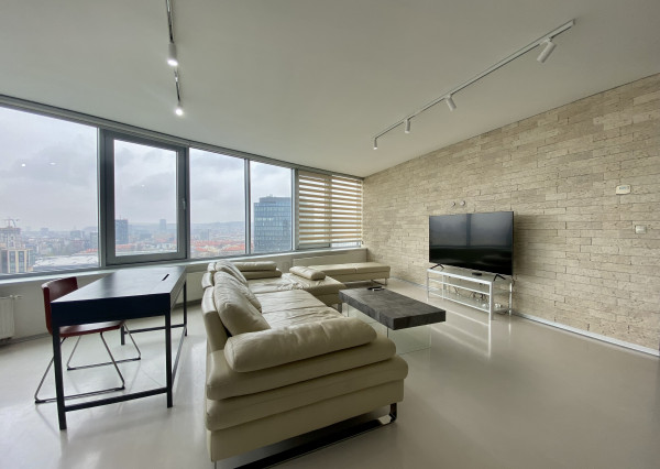 Nadštandardný veľkometrážny 2i byt v novostavbe s lodžiou na prenájom v Novom Meste