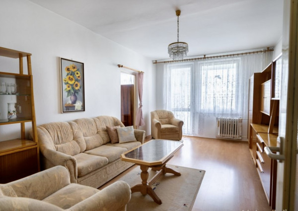 Príjemný 3- izbový byt s lodžiou na prenájom v Rači