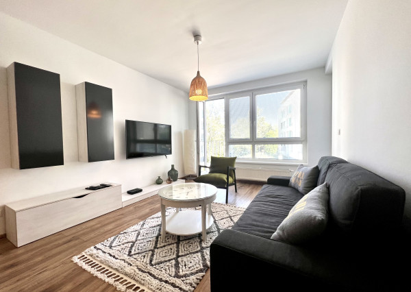 Moderný 2- izbový byt v novostavbe s balkónom a parkovaním na prenájom v Starom meste