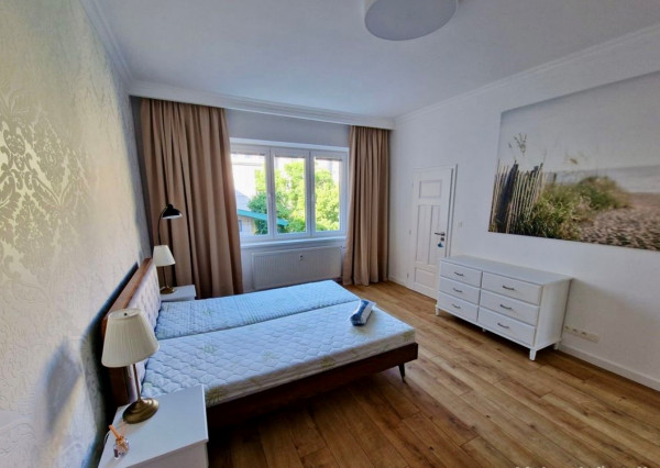 Krásny 3- izbový byt s balkónom na prenájom v Starom meste