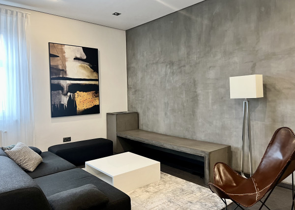 Štýlový 4- izbový byt s lodžiou na prenájom v Novom meste