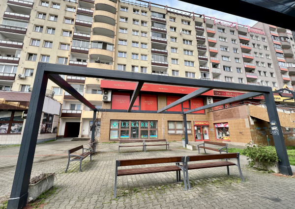 Priestranný nebytový priestor na predaj v Karlovej Vsi ZNÍŽENÁ CENA