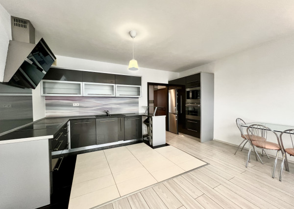 Sunny 2- bedroom apartment in a new building for sale in Podunajske Biskupice