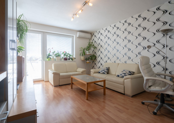 Spacious 2- bedroom apartment with balcony for sale in Vrakuna