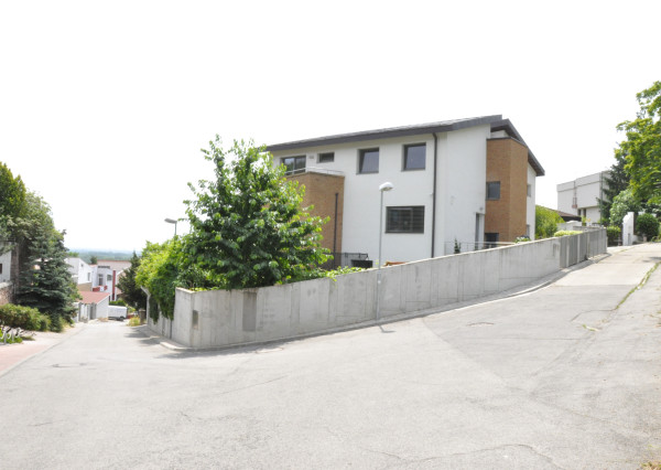 Luxusný 4- izbový byt v novostavbe s terasou na prenájom v Starom meste