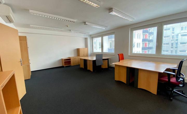 Offices, Jána Stanislava, Rent, Bratislava - Karlova Ves, Slovakia - fotografia 4