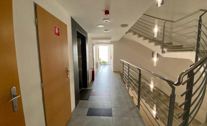Offices, Jána Stanislava, Rent, Bratislava - Karlova Ves, Slovakia - fotografia 9