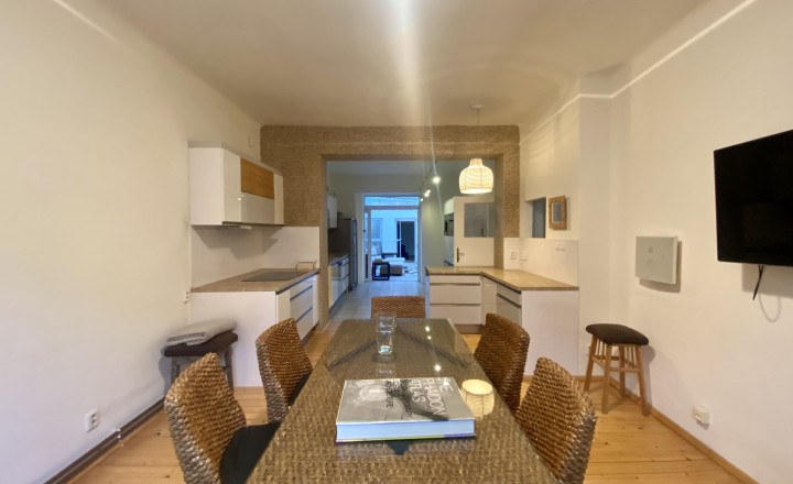Spacious 8- room family house with garden and sauna for rent in Nove mesto - fotografia 9