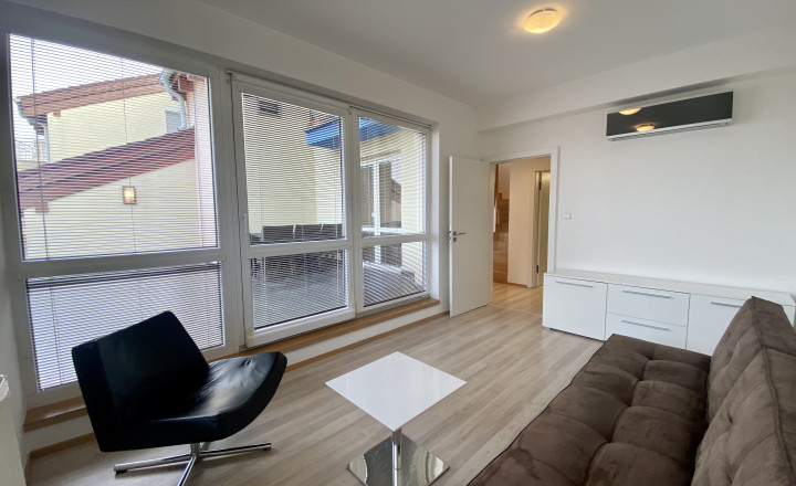 Superior 4- bedroom duplex in a new building with terrace and garage for rent in Petržalka - fotografia 8