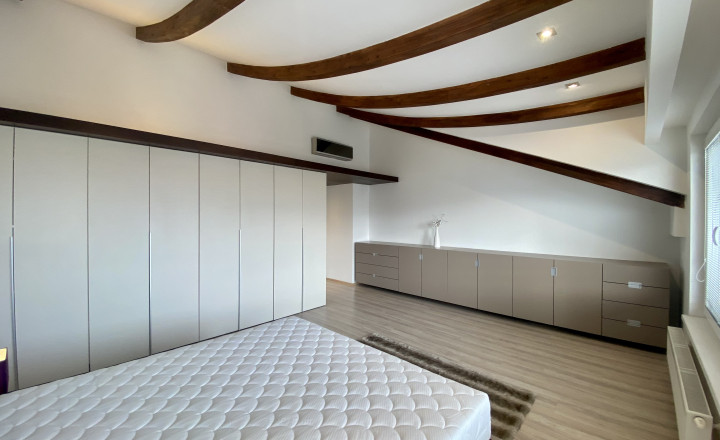 Superior 4- bedroom duplex in a new building with terrace and garage for rent in Petržalka - fotografia 18