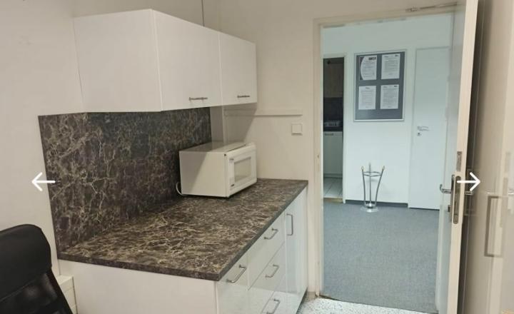 Lukratívne kancelárske priestory v novostavbe s parkovaním na prenájom v Ružinove - fotografia 9