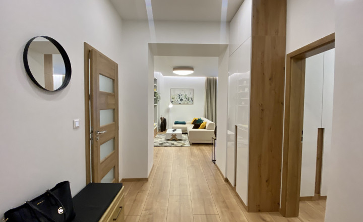 Beautiful air-conditioned 2-bedroom apartment for rent in the Old Town - fotografia 13