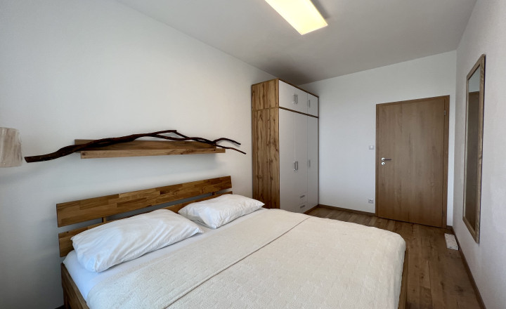 Modern 1-bedroom apartment in a new building with a loggia for rent in the Old Town - fotografia 6
