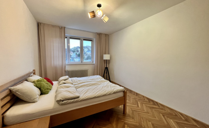 Staromestský 3i byt s veľkou lodžiou na prenájom v Starom meste - fotografia 3